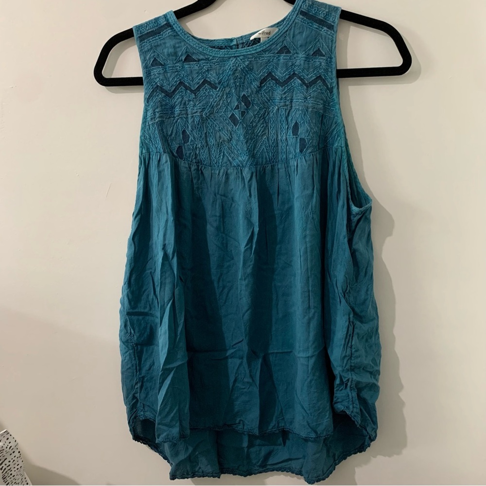 WILFRED SLEEVELESS BLOUSE WITH BEAUTIFUL EMBROIDERY